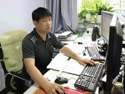 1,、楊亮