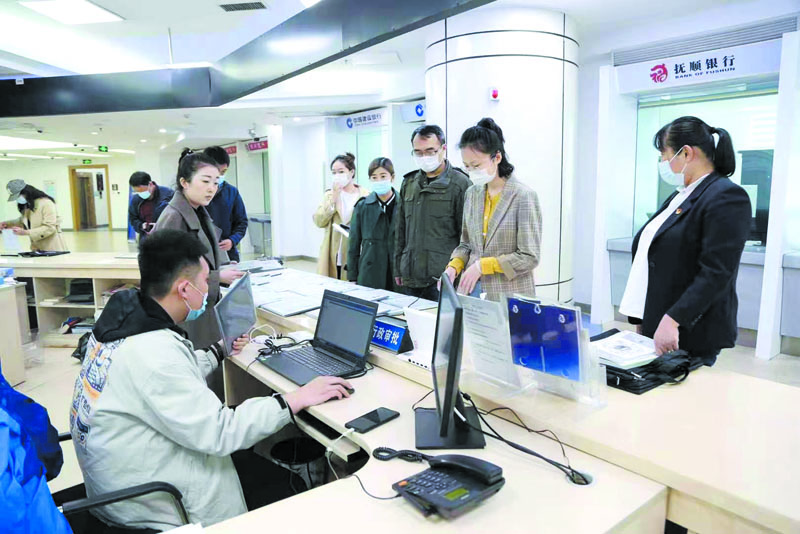 現(xiàn)場領取法律職業(yè)資格證書
