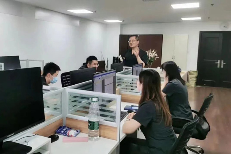 立案一庭進行智能文書應(yīng)用培訓(xùn),。
