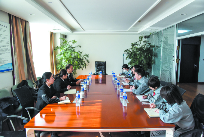 2022年3月8日,，沈陽知產(chǎn)法庭到東藥集團走訪調(diào)研副本