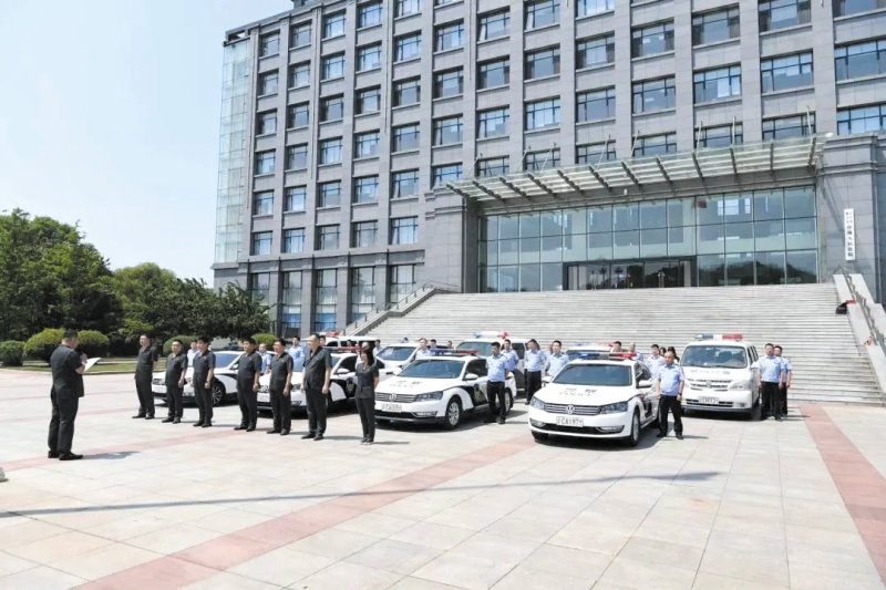 鞍山市中級(jí)人民法院“執(zhí)行110”啟動(dòng)儀式