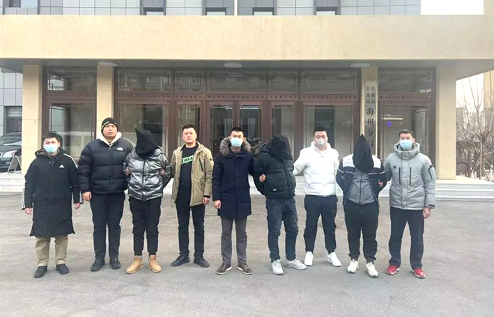 警方抓獲犯罪嫌疑人