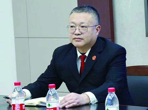 杜斌